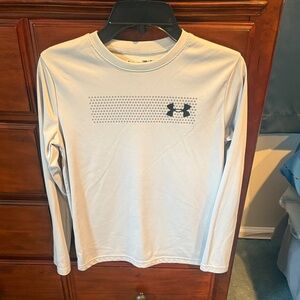 Under Armour boys  Light Gray Long Sleeve Tee